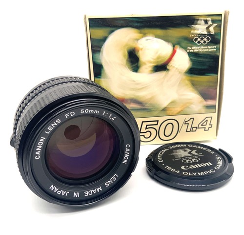 Canon lens 50mm - fd, f/1.4