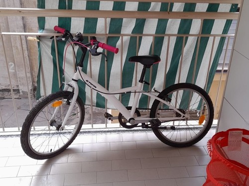 Bicicletta per ragazza fino - fino, a