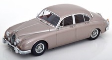 Jaguar MK II 3.8 LHD 1959 scala 1:18 KK argento perlato