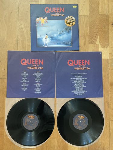 Queen live at wembley - queen,