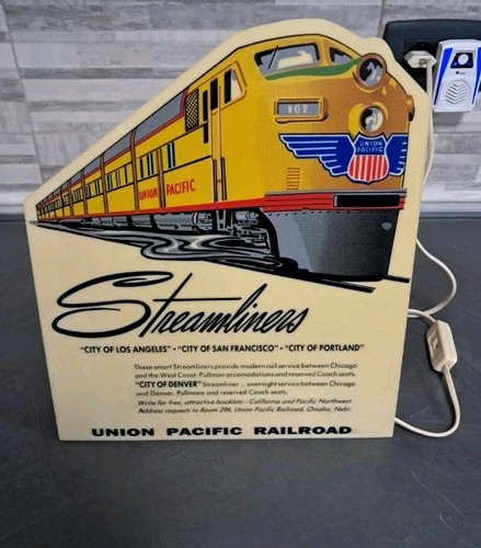 Union pacific streamlinear - pacific,