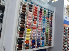 Mobile espositore con oltre