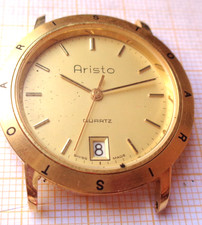 Vecchia cassa in metallo