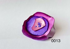 Spilla fiore in tessuto fatta