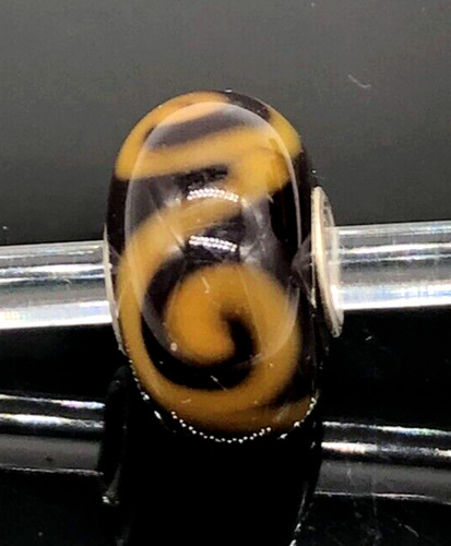 Charm laa trollbeads - charm, tibet