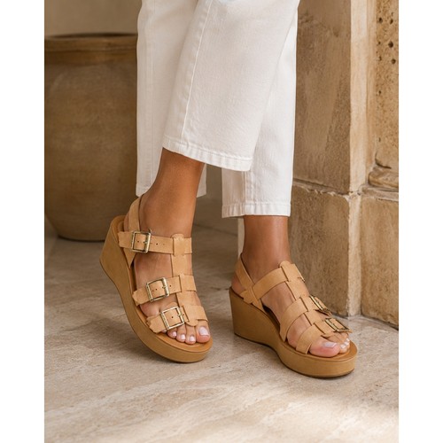 Sandali con zeppa plateau