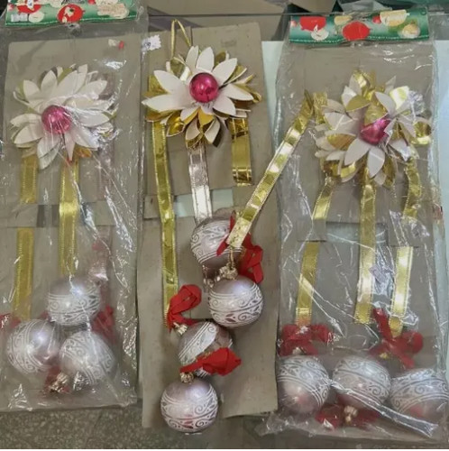 Stock confezioni per - 3, addobbi