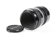 Nikon MF 55 mm f/3,5 MICRO NIKKOR con PK-3 - SNr: 954940