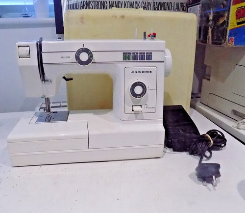 Macchina cucire elettronica - cucire,