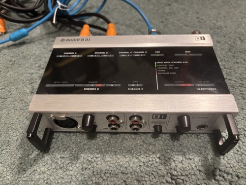Native instruments audio dj - instruments, 8