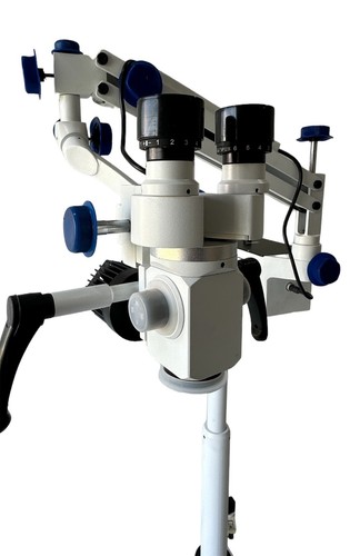 Microscopio dentale tre - dentale,