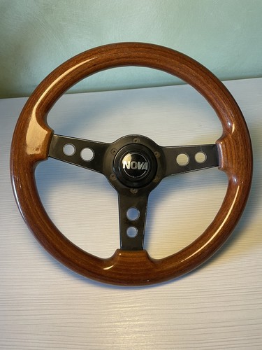 Volante sportivo vintage nova - volante,