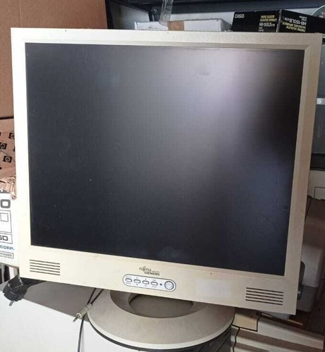 Monitor fujitsu siemens - monitor,