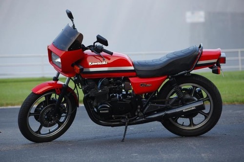 Kawasaki gpz1100 bikini - kawasaki,