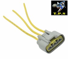 CONNETTORE REGOLATORE TENSIONE