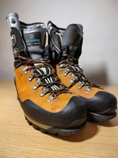 Scarponi da alpinismo Scarpa