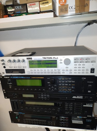 Expander korg triton rack 48mb - korg,
