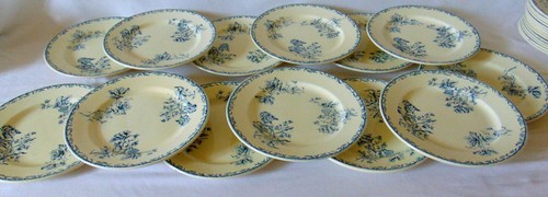Assiettes plates faience - 13,