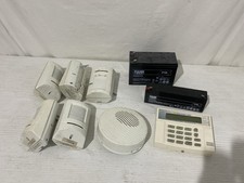 Lotto antifurto filare: 6 sensori PIR + tastiera + sirena + 2 batterie 12V