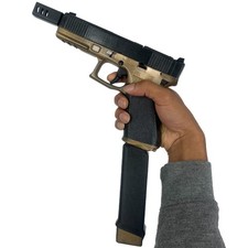Pistola automatica X13