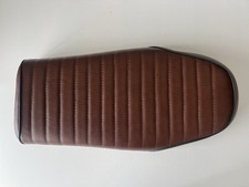 Sella per moto universale stile cafe-racer o scrambler marrone