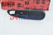 CHROME REAR RIGHT HANDLE