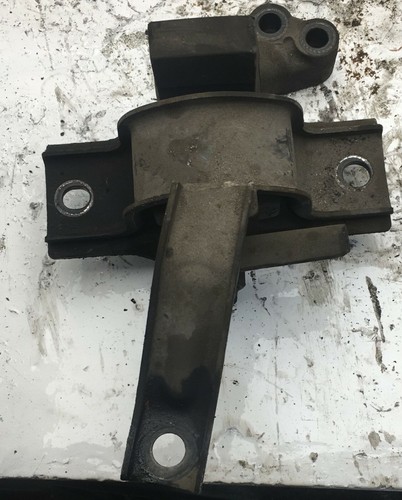 Ricambi usati supporto motore - ricambi, usati,