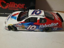 FIRMATO Scott Riggs Valvoline Racing scala 1:24 2004 Chevy #10 pressofuso NASCAR