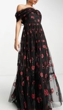 Maxi abito corsetto pizzo e