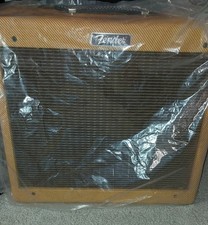 Fender blues junior laccato - blues,