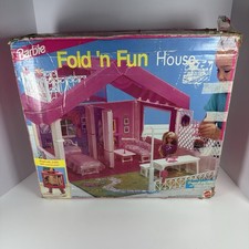 Mattel Barbie Fold 'N Fun