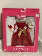 MATTEL BARBIE BOUTIQUE FASHION AVENUE #18120 CILIEGIA NATALE ROSSO METALLIZZATO NUOVO CON SCATOLA