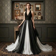 Abito da sposa gotico bianco e