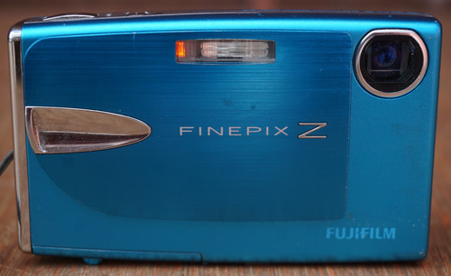 Fujifilm finepix series - z,