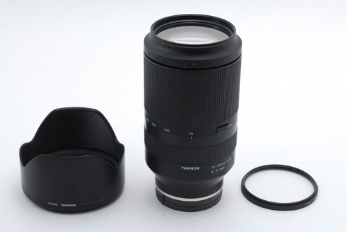 Near mint w hood tamron - [near,