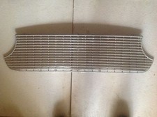 FIAT 1300 1500 MASCHERINA CALANDRA GRILL