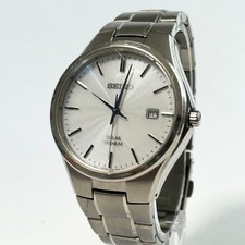 Orologio SEIKO V157-0BB0 SOLAR in titanio testato orologio ecologico