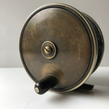 Antico mulinello da pesca a