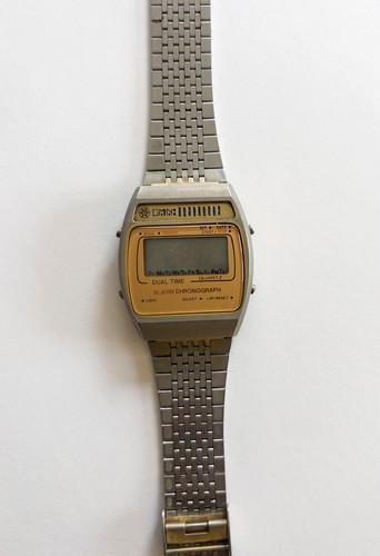 Orologio digitale vintage omni - vintage,