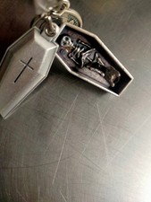 Portachiavi porta fortuna con sorpresa, colore argento o oro. C