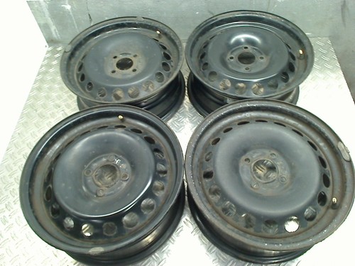 Set cerchi pezzi 6x15 et40 - cerchi,