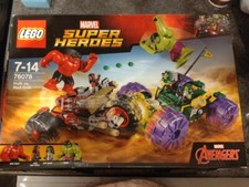 lego 76078 Hulk vs. Red Hulk