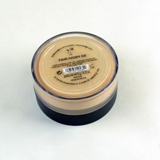 bareMinerals fondotinta opaco