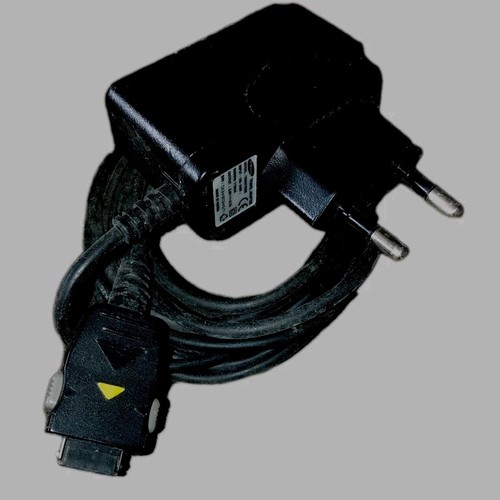 Alimentatore caricabatterie
