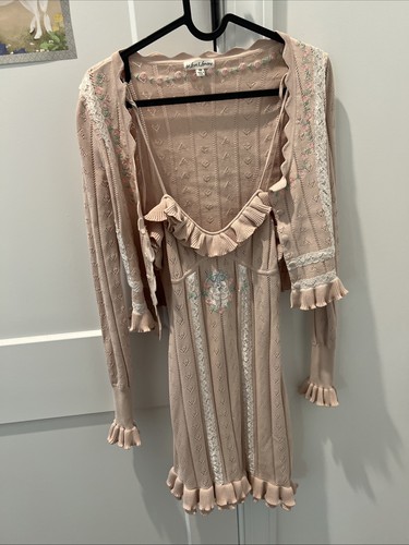 For love and lemons - and, mini
