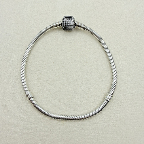Pandora moments sparking - pandora, pave