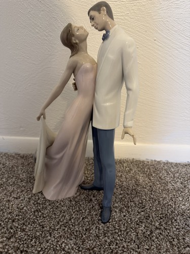 Lladro vintage glossy couple - vintage,