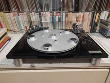 PRECISION BELT DRIVE TURNTABLE