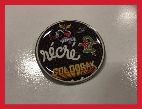 Rare badge pins vintage - rare,