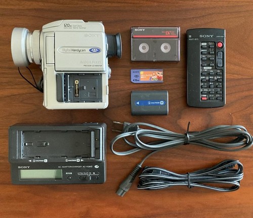 Sony handycam dcr pc110 mini - sony,